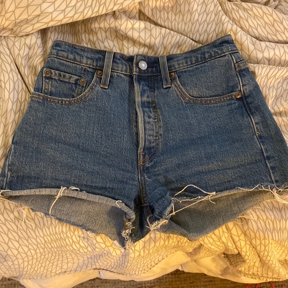 Levi’s 501 shorts